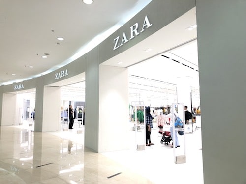 ZARAのエントランスの画像